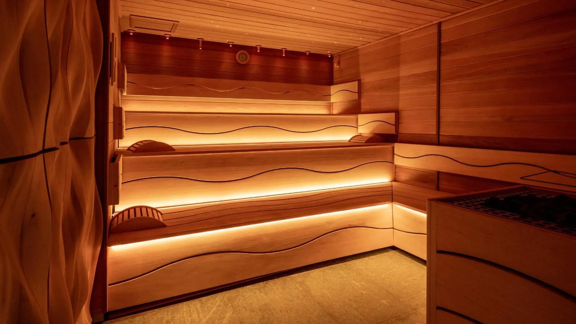 Antares Naos 301 - Luxury Apartment Ski Inski Out Meribel 0*,  France